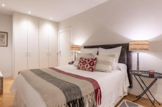 Charming 4-Person Apartment in Exclusive Barrio Salamanca Castello II - 6