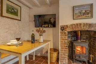 Josephines Cottage - 1