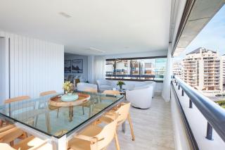 Luxury Ocean View Apartment - 3