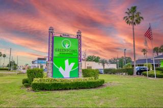 2 beds with Pool, Parking, Wi-Fi & Smart TV - 7