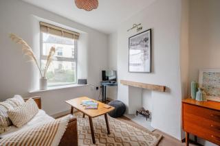 Cosy cottage near the coast - 1