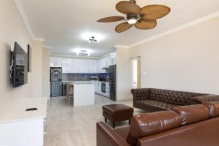 Shanthi Apartment 5 - Ballito - 6