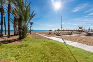 La Carihuela Beachfront II - Comfort, Style & Sea Views - 9