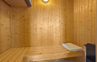 Beautiful Home In Brenderup Fyn - Bro - 3