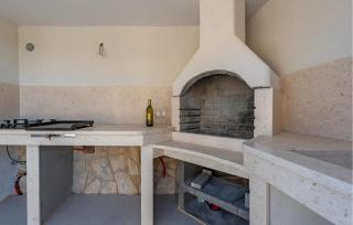 Gorgeous Home In Mandre With Wifi - Mandre - 3