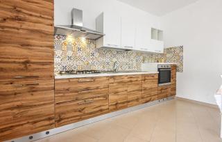 Gorgeous Apartment In Casalvelino - 3