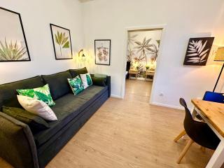 Dschungel Apartment, Netflix, Sonos, nahe Messe Düsseldorf, Helios Klinik, Innenstadt - Krefeld - 1