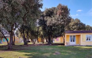 Stunning Home In Saint-Savinien - 2