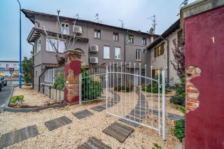 HOST4U - CONICCHIO New Apartments few steps from Casazza Metro Station & Free Parking - 8