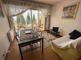 Grand T2 avec loggia et terrasse à proximité du port de Saint Mandrier et des plages - Saint-Mandrier-sur-Mer - 3