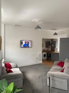 CLITHEROE TOWN CENTRE MODERN 2 BED APARTMENT - 5