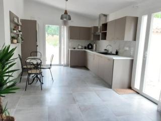 Bastide Provencale - Cadenet - 2