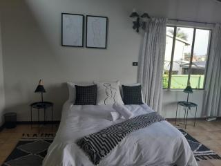 Dam House Lodge - 1