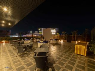 Luxo Kochi - Ernakulam - 5