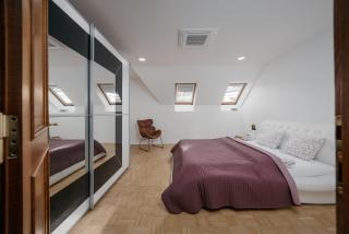 DOT 3 bdr Apartment with Tyn Cathedral View & AC - Prag - 7