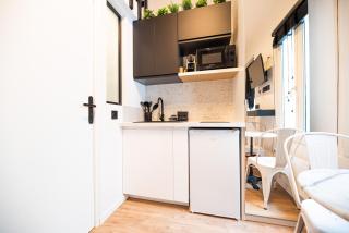 Lovely Nest in Paris - 2