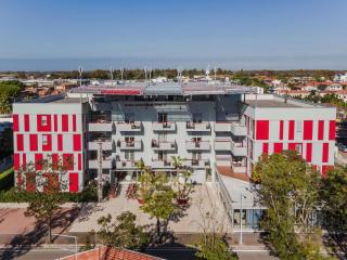 Domino Suite Hotel & Residence - Lido di Jesolo - 3