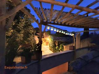 L'Exquishette de Lourmarin, un nid sur les toits. - Lourmarin - 0