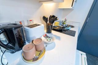 Homely Studio next to City Centre - Birmingham - 6