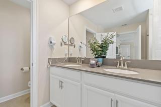 Amazing New Resort Style Townhome 4BR - 10 Guest! - Kissimmee - 3