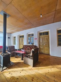 Guest House Ketevan Niguriani - Mestia - 7