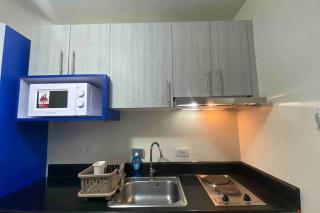 New! Santorini Inspired Condo in Taft - Manila - 9