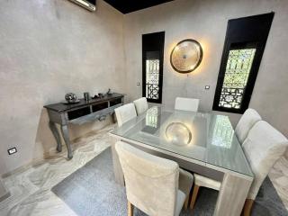 Sublime Villa Riad en ville avec piscine - 2