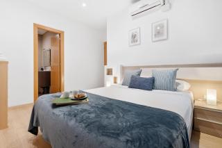 RECENTLY RENOVATED 2 BEDROOM APARTMENT IN EIXAMPLE - Barcelone - 3