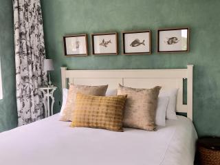 Coral Tree Cottage at Villa Roc Guesthouse, Salt Rock Ballito, Solar Power - Sheffield Beach - 7
