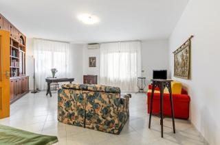 Palazzo Reale & Piazza Indipendenza Roomy Flat - Palermo - 5