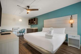 Hotel Cabana Oceanfront/Boardwalk - 8