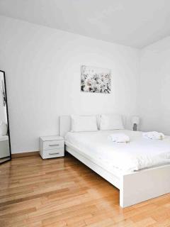Delta Apartments - Baumackerstrasse - self check-in - 1