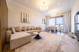 Walk to JBR Beach - Luxe 3BR with Marina & Sea Views - 7