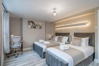Large stylish city apartment - 2
