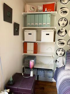 Stylish Flat with Balcony Facing South - 3