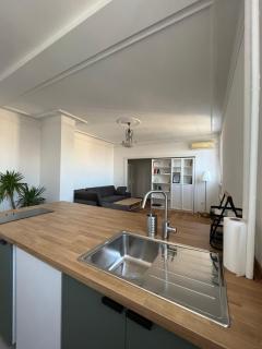 Central View Home Belgrade - Belgrad - 3