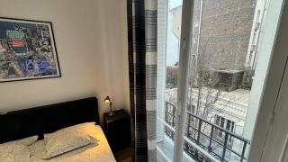 Gorgeous Paris Eiffel Tower - Paris - 1