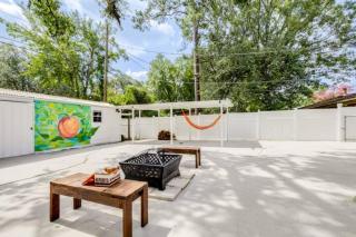 The Peach Family Friendly Oasis - Savannah - 0