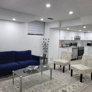 New Two Bedroom Entire Basement Apartment in Angus - Angus - 0