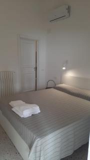 Il Porticato - Affittacamere - Paola - 7