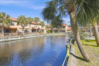 Gulf Highlands 219 by Book That Condo - 6