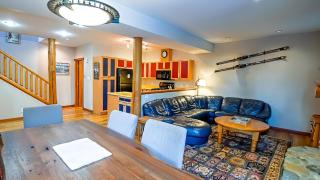 Polar Peak Chalet by Fernie Lodging Company - 4