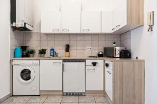 Prime Location & Peaceful Shared 2 BR Apt with Backyard - Wenen - 7