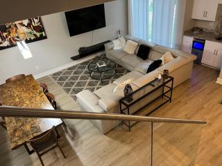 New Modern Home near GA Tech - 5