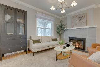 Hot Tub, Fire Pits Ideally Located Denver Home! - 7