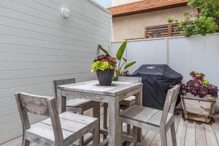 Malibu Best Kept Secret - Malibu - 1