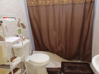 1 bdrm1 1 bath - Old Harbour - 1