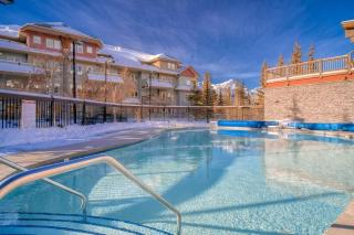 Mountain Escape sleeps 10 Guests in this 3BD 2BT Top Floor Condo with Mountain View - 6
