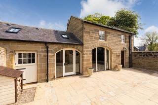 Coach Cottage Northumberland - Long Houghton - 0