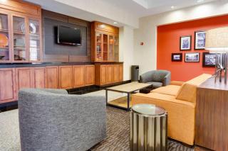 Drury Inn & Suites Greenville - Greenville - 7